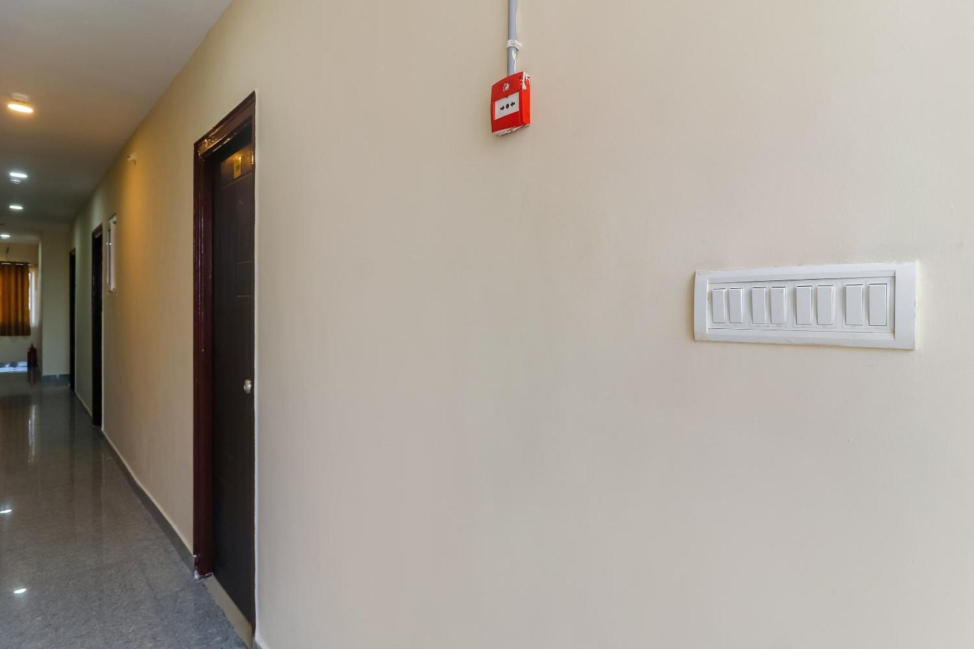 Oyo Flagship 79326 Lingampally Hyderabad Ngoại thất bức ảnh